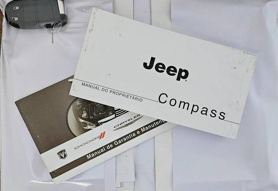 JEEP COMPASS 2.0 16V FLEX SPORT AUTOMÁTICO JEEP COMPASS 2.0 16V FLEX SPORT AUTOMÁTICO